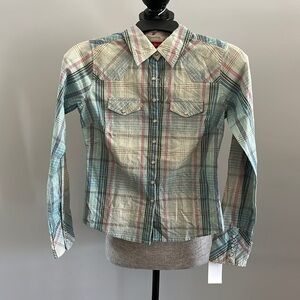 Tilt size XS WESTERN RODEO COWGIRL button down w/ pearl buttons.